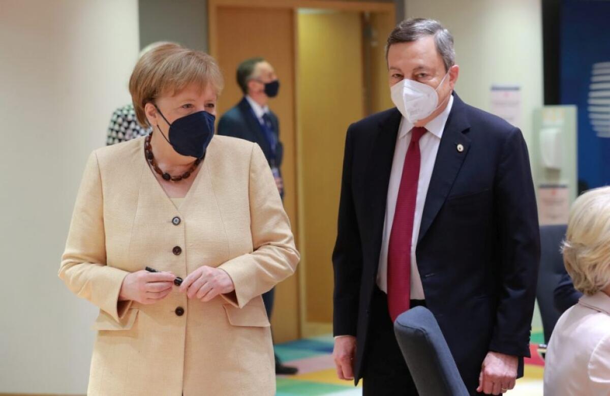 Afghanistan, colloquio Draghi-Merkel sulla protezione umanitaria - 