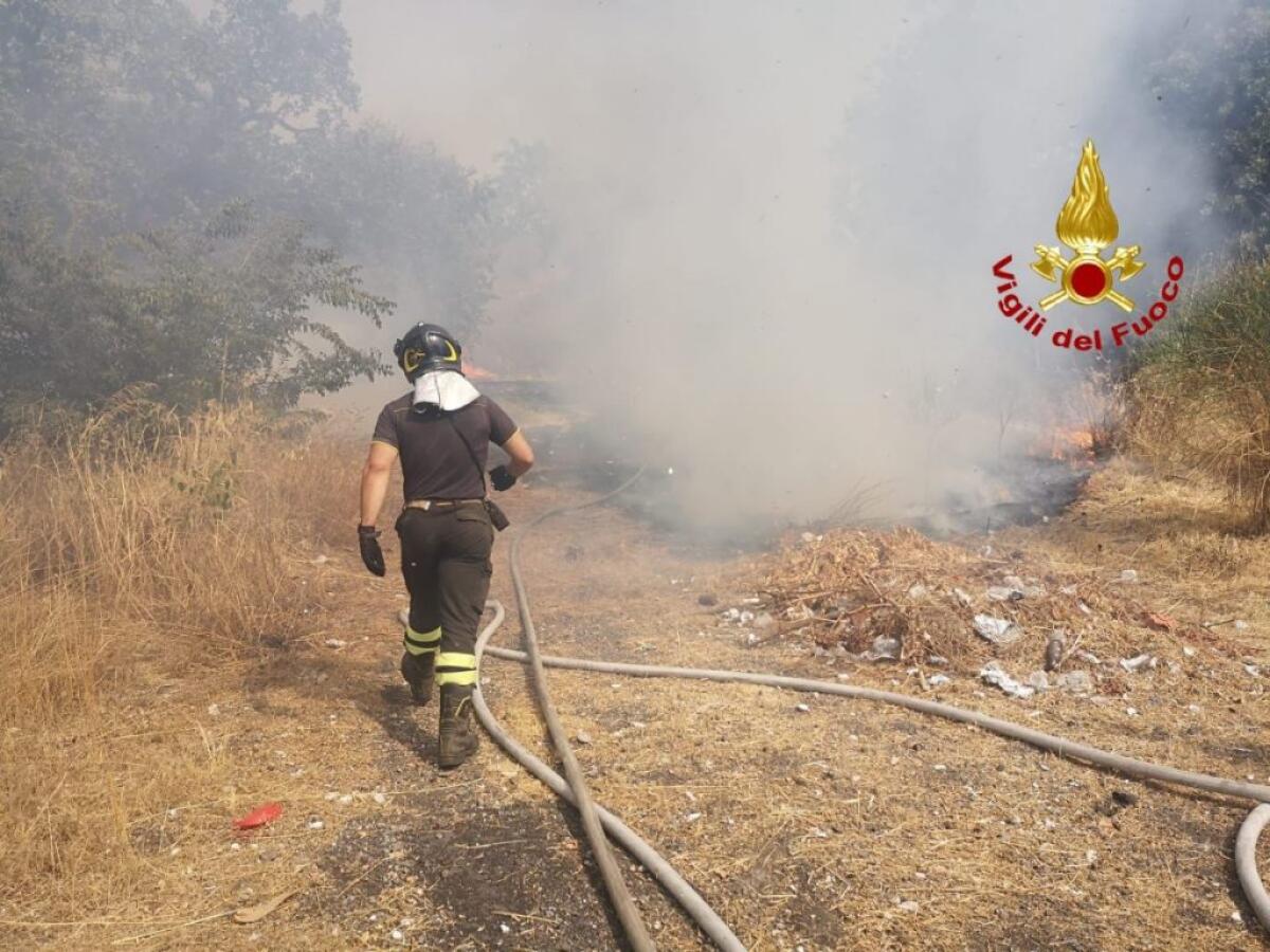 Fiamme domate sull’Etna, sulle Madonie si contano i danni - 