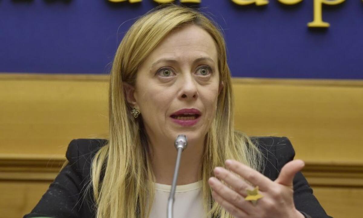 Green pass, Meloni “E’ un obbligo vaccinale mascherato” - 