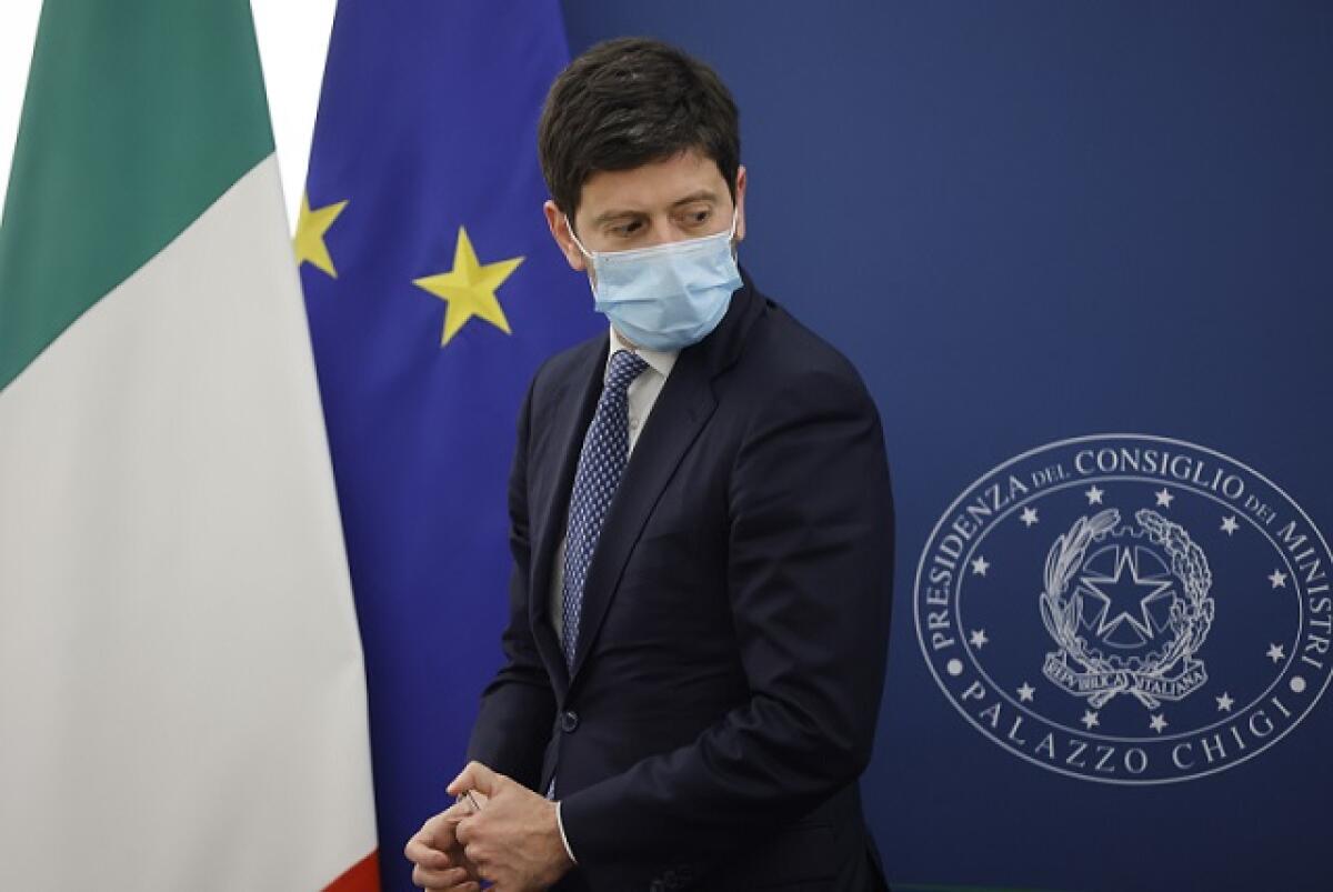 Speranza “Su obbligo vaccino valuteremo, sì alla terza dose” - 