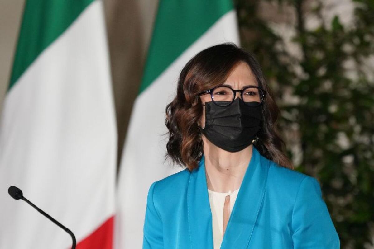 Green pass, Gelmini “Prevista introduzione per insegnanti e personale” - 