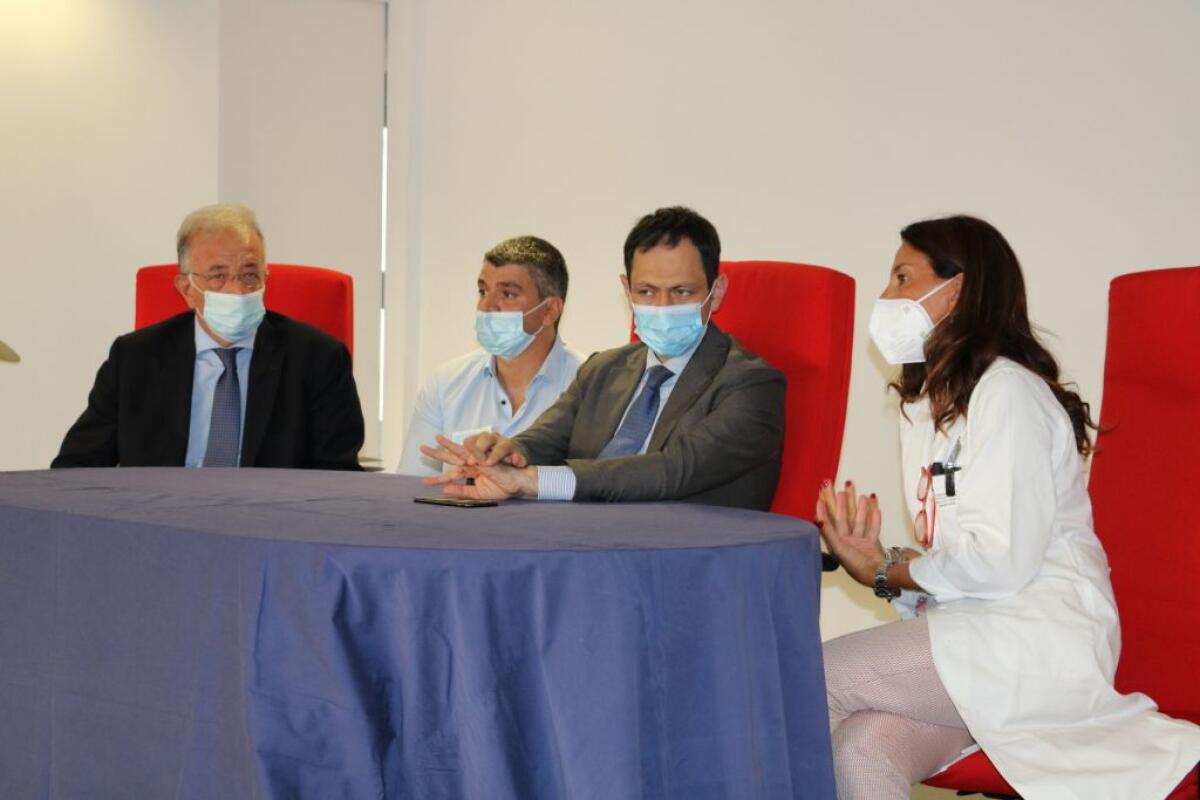 Razza apre decennale Unità Spinale del Cannizzaro a Catania - 