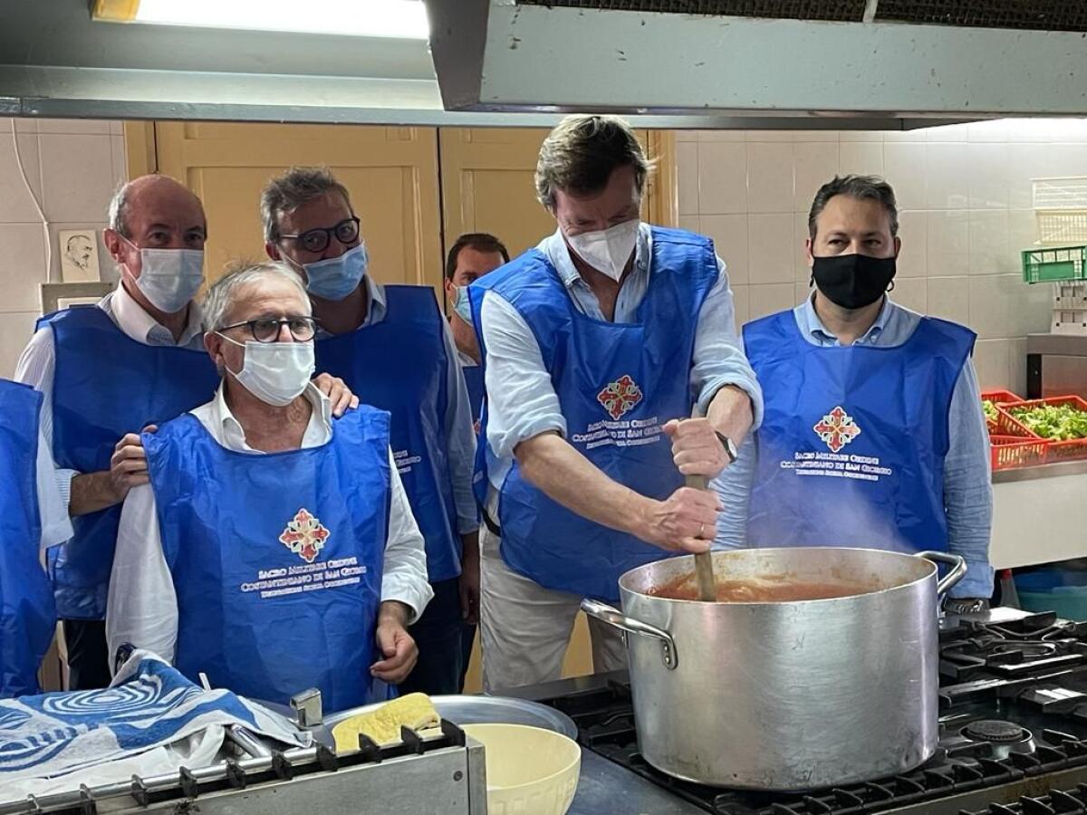 Palermo, dai Borbone pranzo per un mese a ospiti Boccone del Povero - 