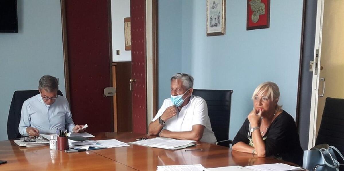 Rifiuti, cambio al settore ambiente: nominato Collura, per Cosentino l'urbanistica - L'ingegnere Cosentino si occuperà del settore territorio e urbanistica