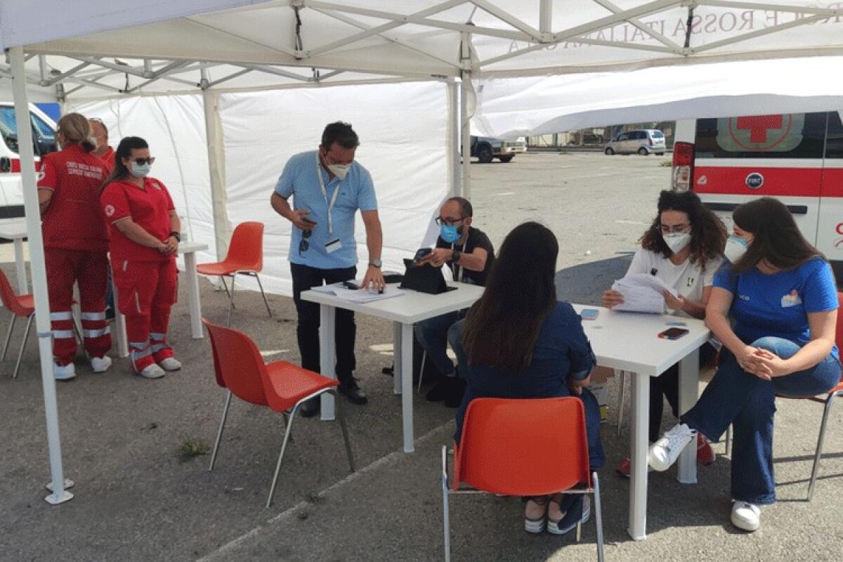 Vaccini, Gela ancora “maglia nera” -