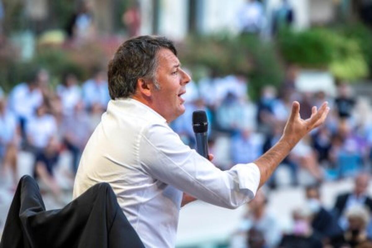 Renzi “Bonomi a gennaio tifava per Conte Ter, ora rispetti la politica” - 