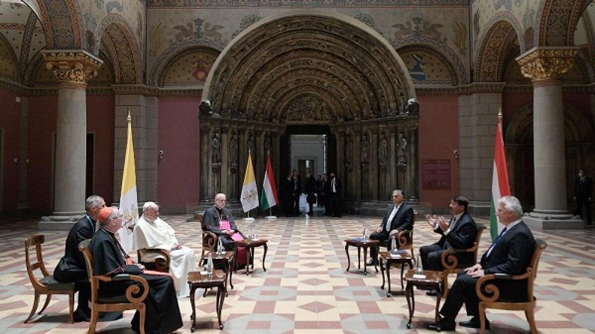Papa incontra Orban, colloquio cordiale su famiglia e ambiente - 