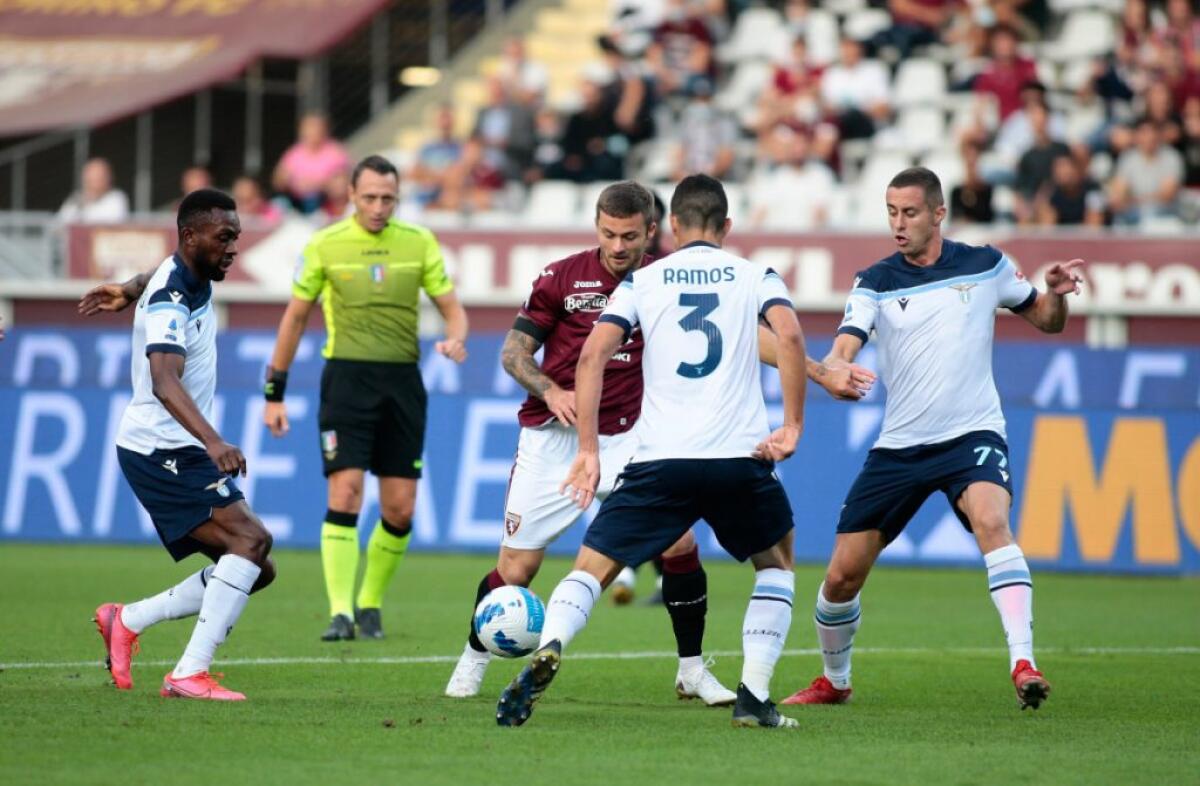 Immobile su rigore risponde a Pjaca, Torino-Lazio 1-1 - 