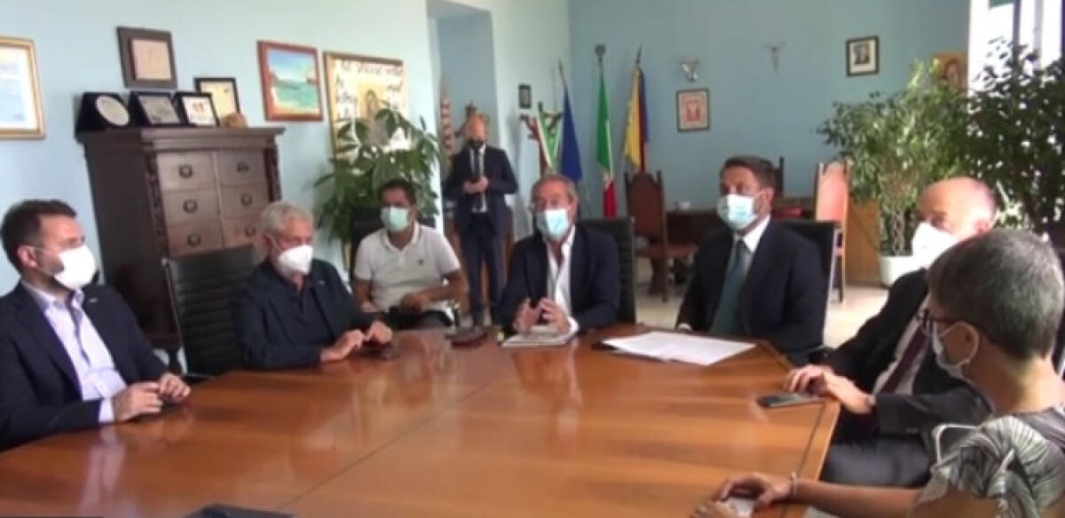 Dialogo su finanziamenti, altri incontri e parte tavolo: in Regione per Agenda Urbana - L'incontro di presentazione per l'Autorità portuale della Sicilia Occidentale