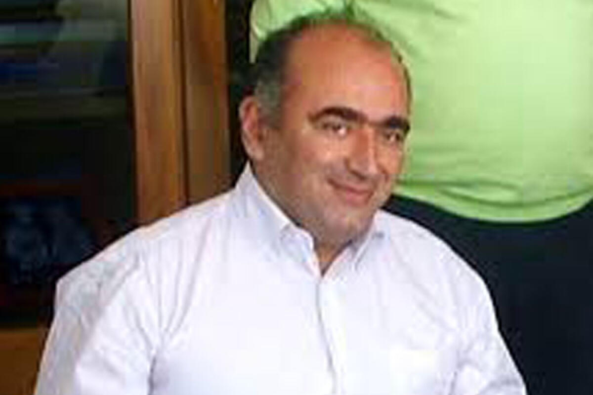 Elezioni in Russia, quattro gelesi nella rappresentativa di 650 osservatori - Nella foto grande: Vito Grittani, ambasciatore della Repubblica di Abcasia e fondatore dell’Osservatorio Diplomatico Internazionale