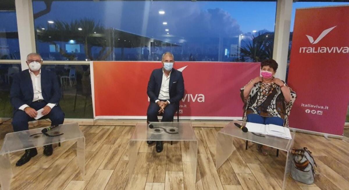 Bellanova, "su Zes tutte le verifiche": Ventura, "giunta? Fino a quando saremo graditi" - Bellanova, Ventura e Pizzardi