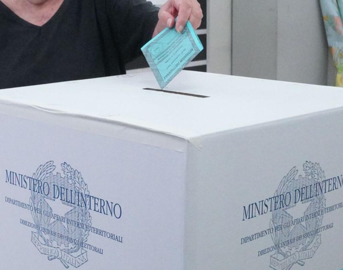 Italiani al voto in 1.192 comuni, corsa al sindaco in 6 grandi città - 