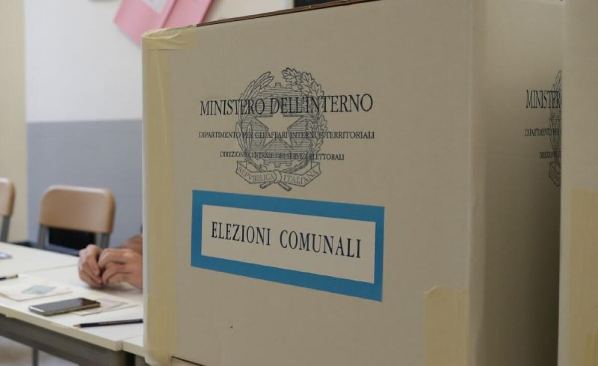 Amministrative, affluenza in calo al 54,69% - 