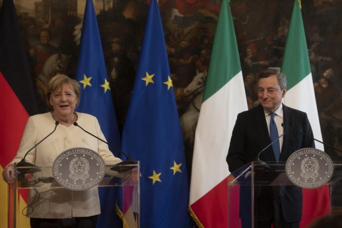 Draghi “Merkel determinante per l’Ue, ci mancherà” - 