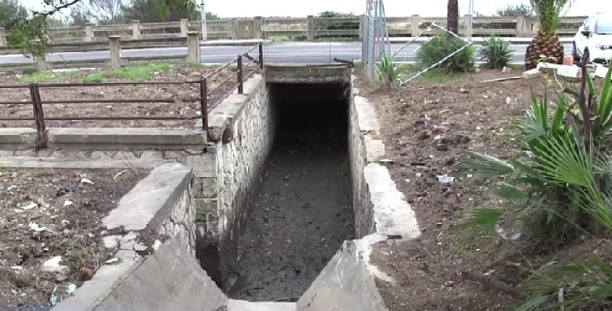 Sottopasso sul lungomare, riaffiorato durante lavori: "Servirà anche per Museo del mare" - Il sottopasso riaffiorato durante i lavori