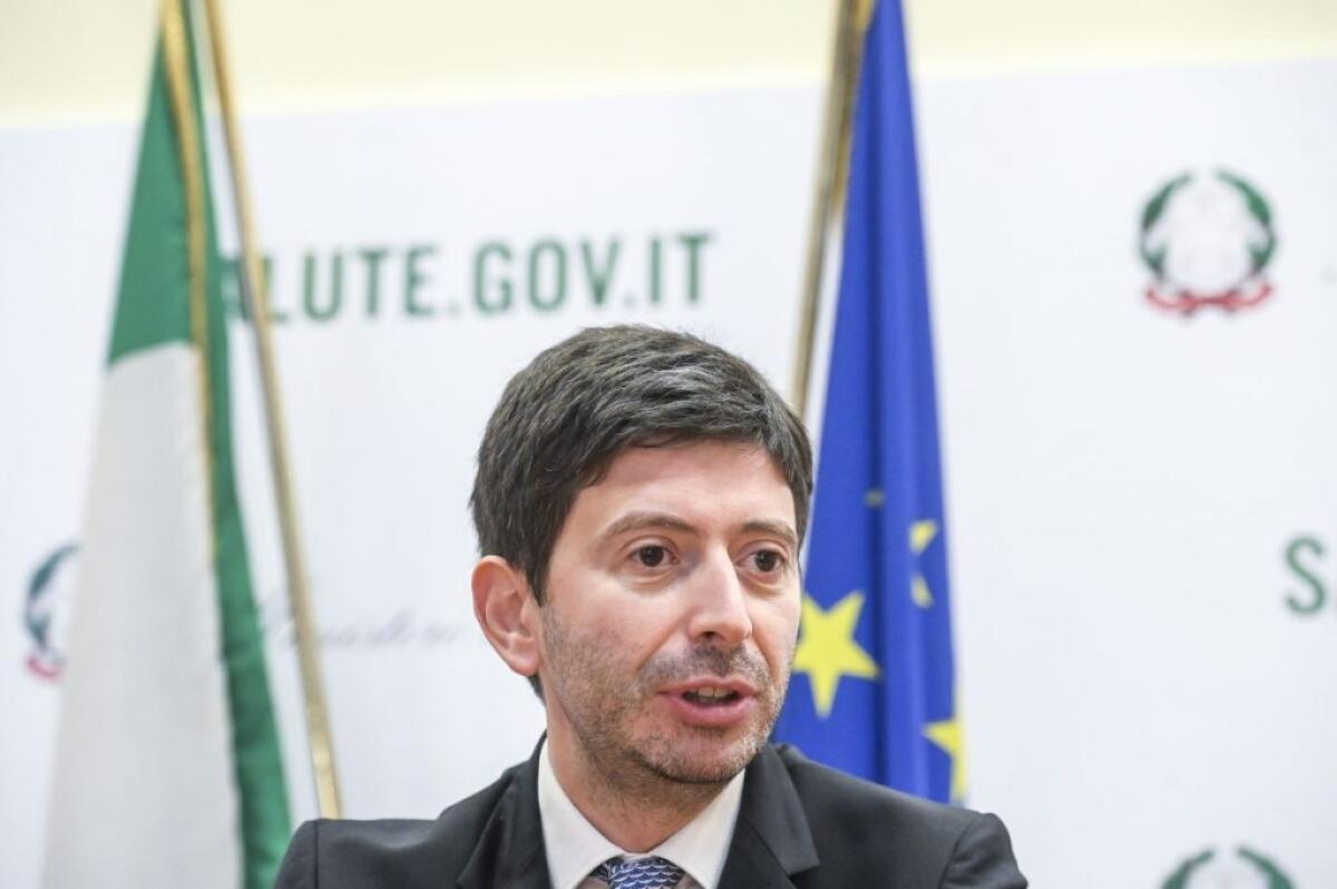 Covid, Speranza: “Auspico che L’Ema decida presto sul vaccino per i bambini da 5 a 12 anni” -