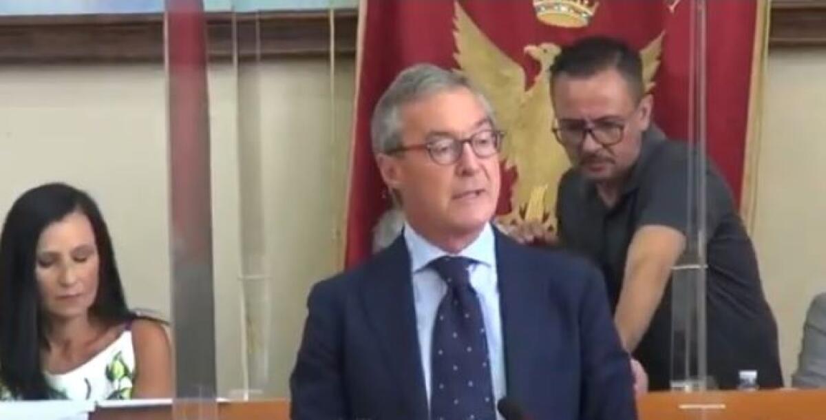 "Frenata" sulla nuova giunta, c'è ancora da attendere: Greco a Roma per i progetti - Il sindaco Lucio Greco