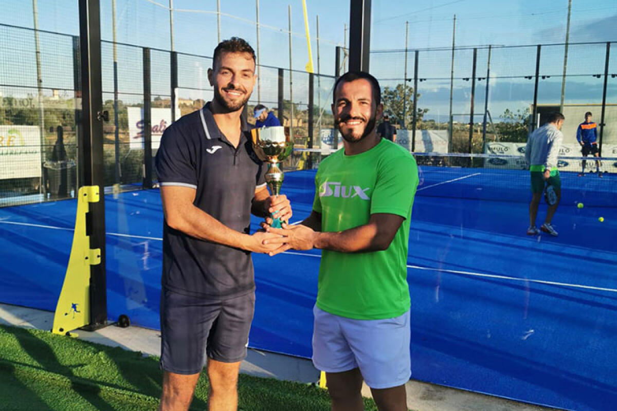 Il duo Greco-Comandatore trionfa al torneo di padel - 