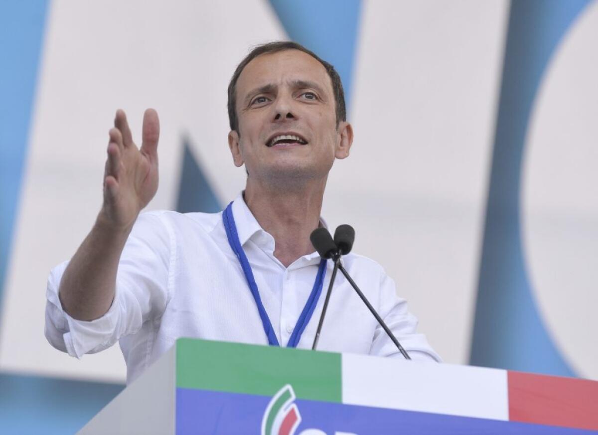 Vaccino, Fedriga “Le Regioni sono pronte per la terza dose” - 