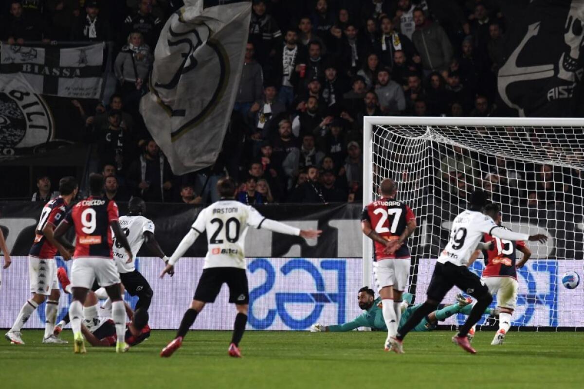 Finisce 1-1 il derby ligure tra Spezia e Genoa - 