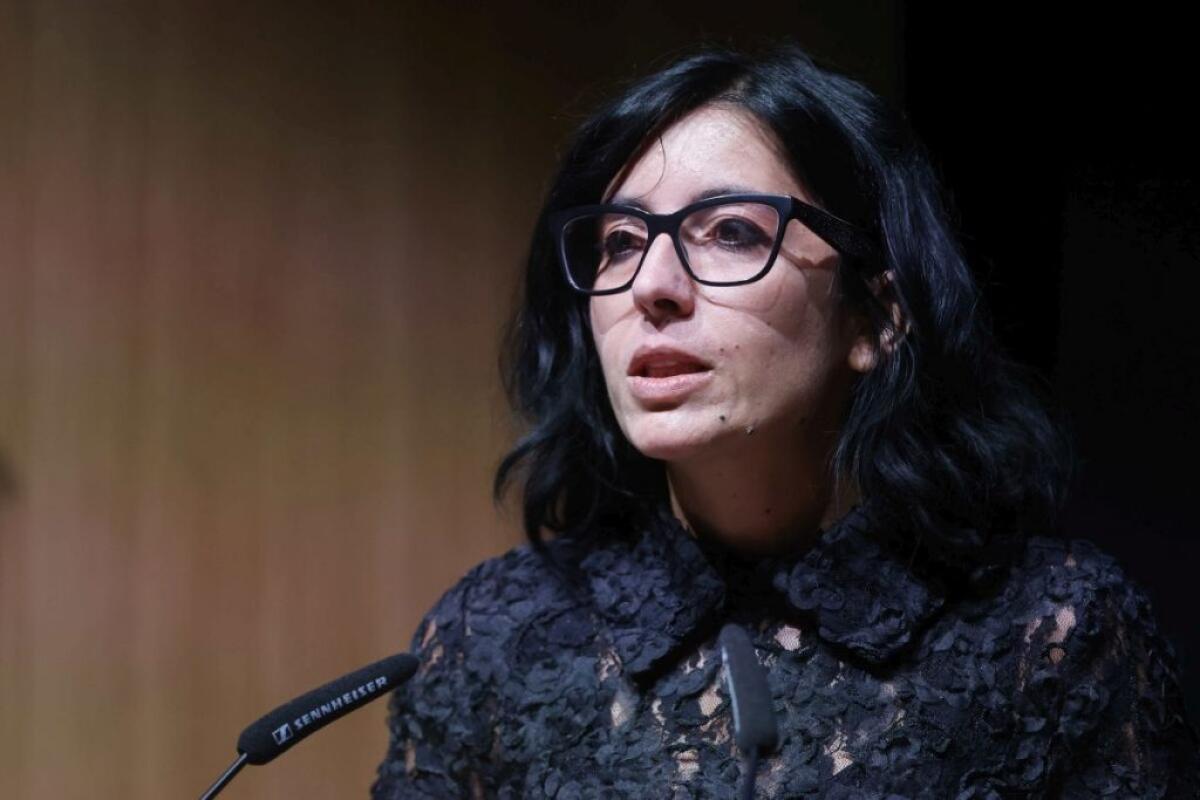 Giovani, Dadone “Creare ponte tra scuola e mondo lavoro” - 