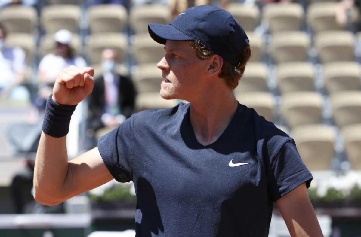 Sinner batte Monfils e vince il “Sofia Open” - 
