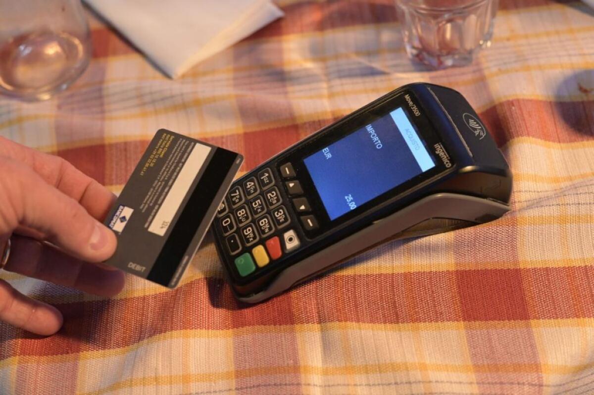 Manovra, M5S “Draghi rispetti gli impegni sul cashback” - 