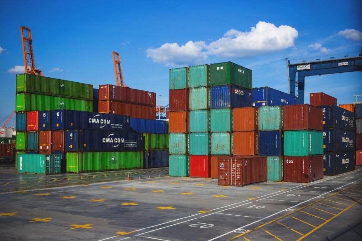 Commercio estero, ad agosto in crescita import ed export - 