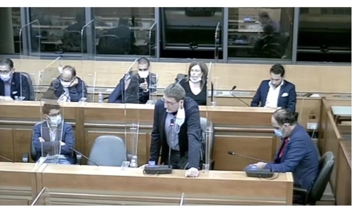 Consiglieri in aula per l'atto sul "Vittorio Emanuele", arriva l'approvazione - 