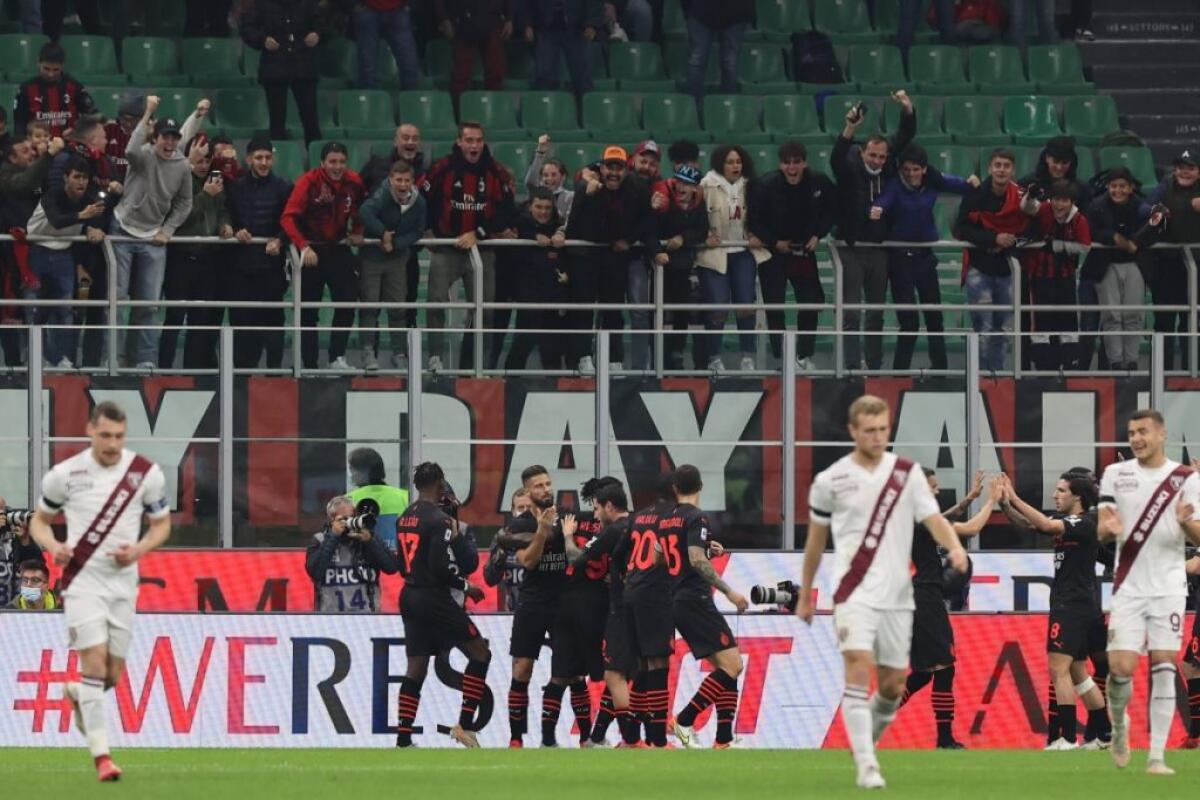 Giroud piega il Toro, Milan in testa aspettando il Napoli - 
