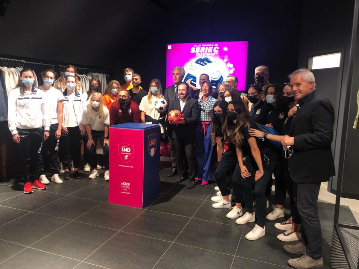 Lnd presenta il pallone Serie C donne, Sibilia “Crescere ancora” - 