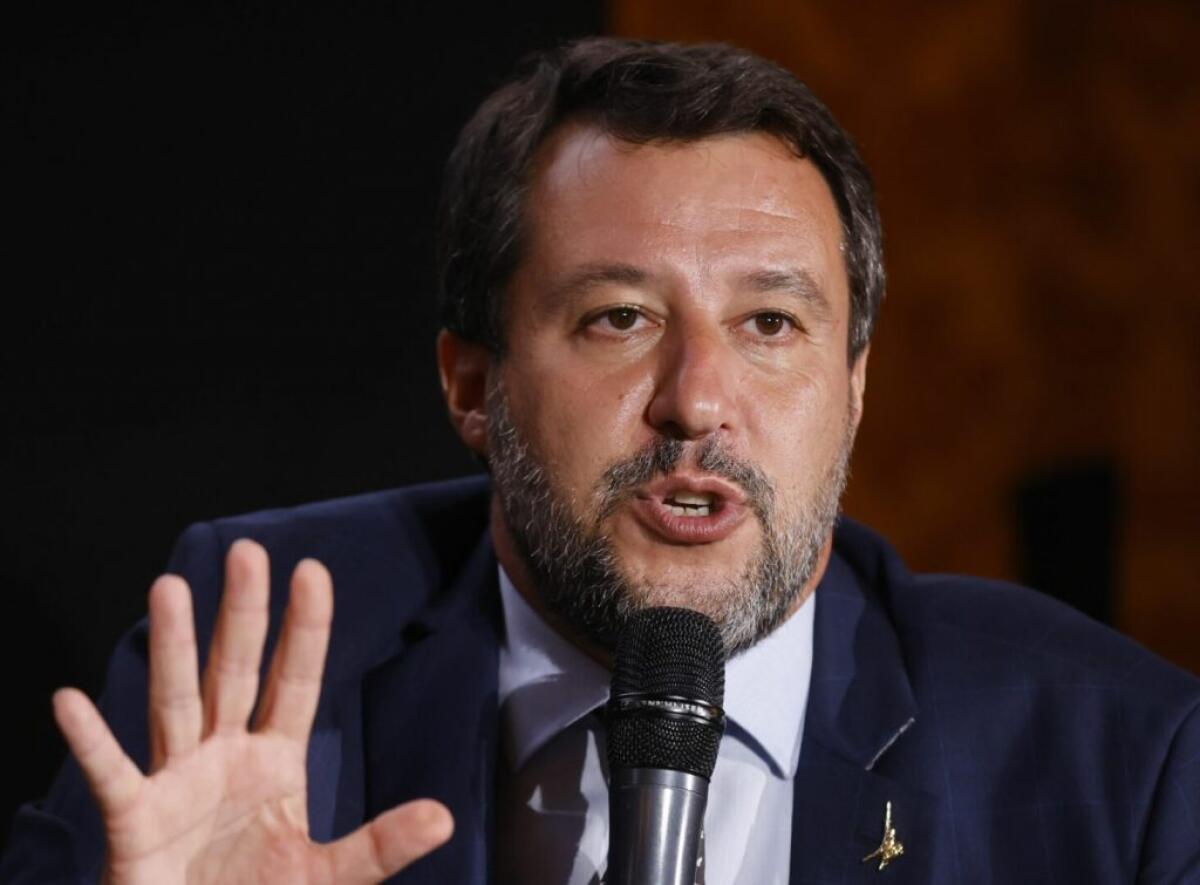 Salvini “Il centrodestra unito vince ma scegliere prima i candidati” - 