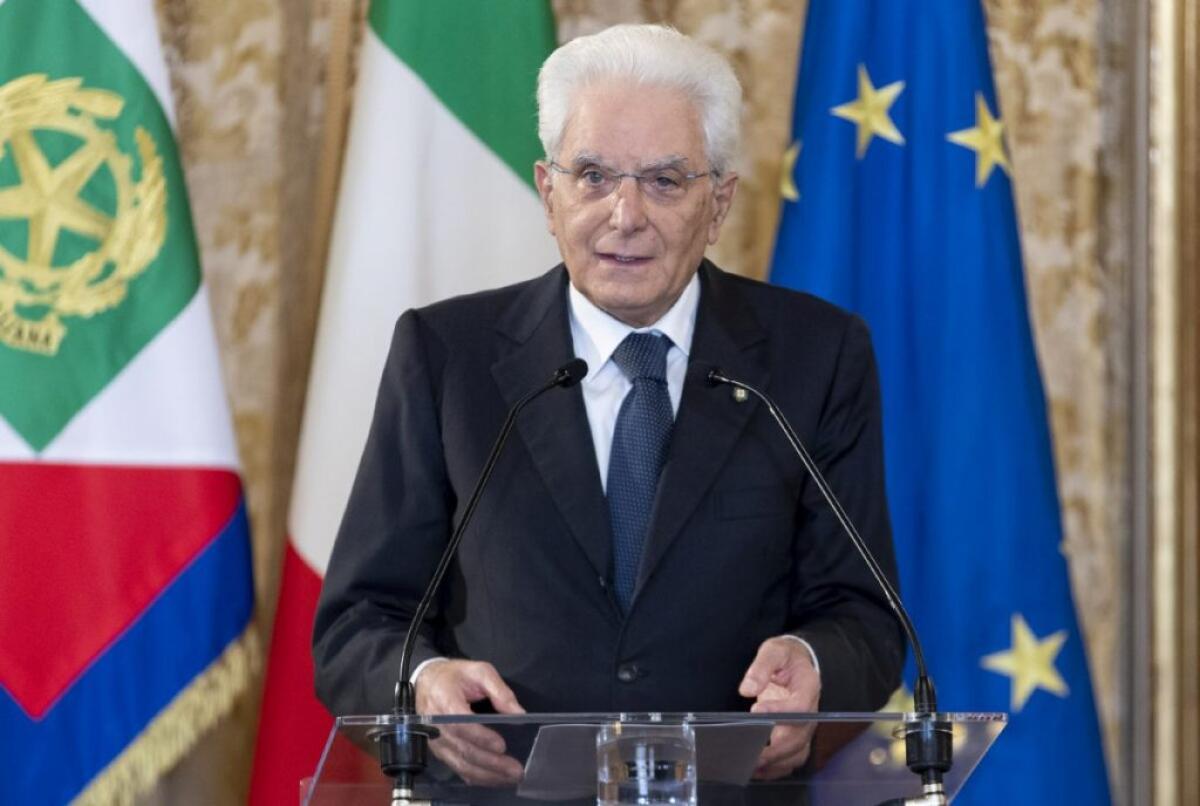 Mattarella “Insostituibile la centralità del Parlamento” - 
