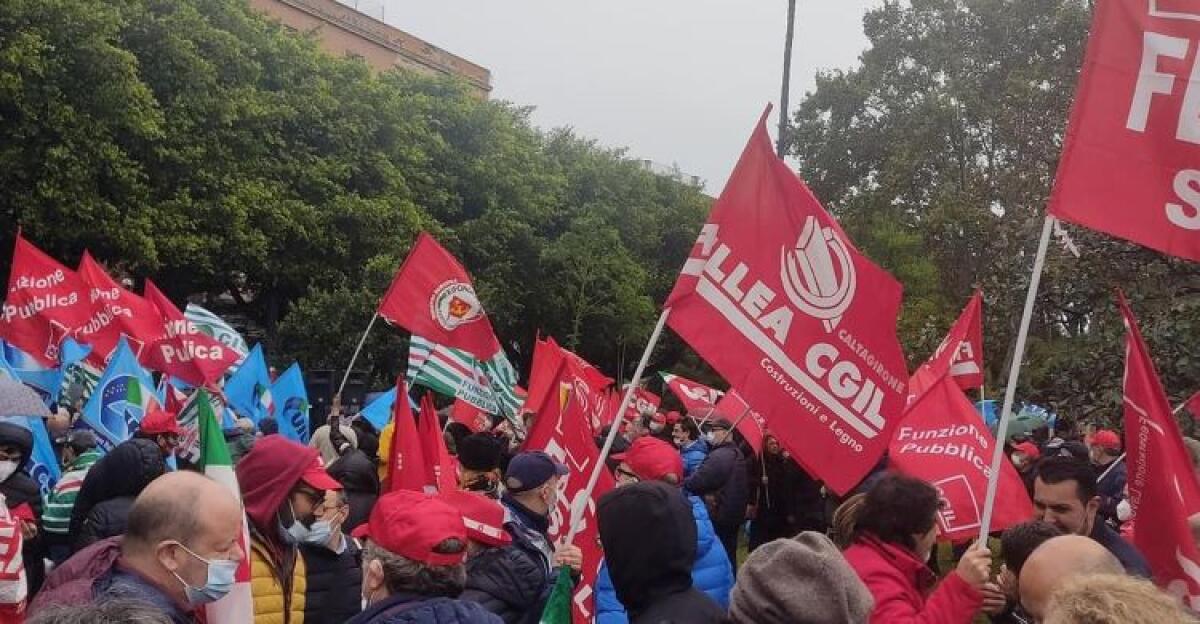 Sindacati in piazza, delegazioni locali nei cortei: "A Gela occupazione insoddisfacente" - 