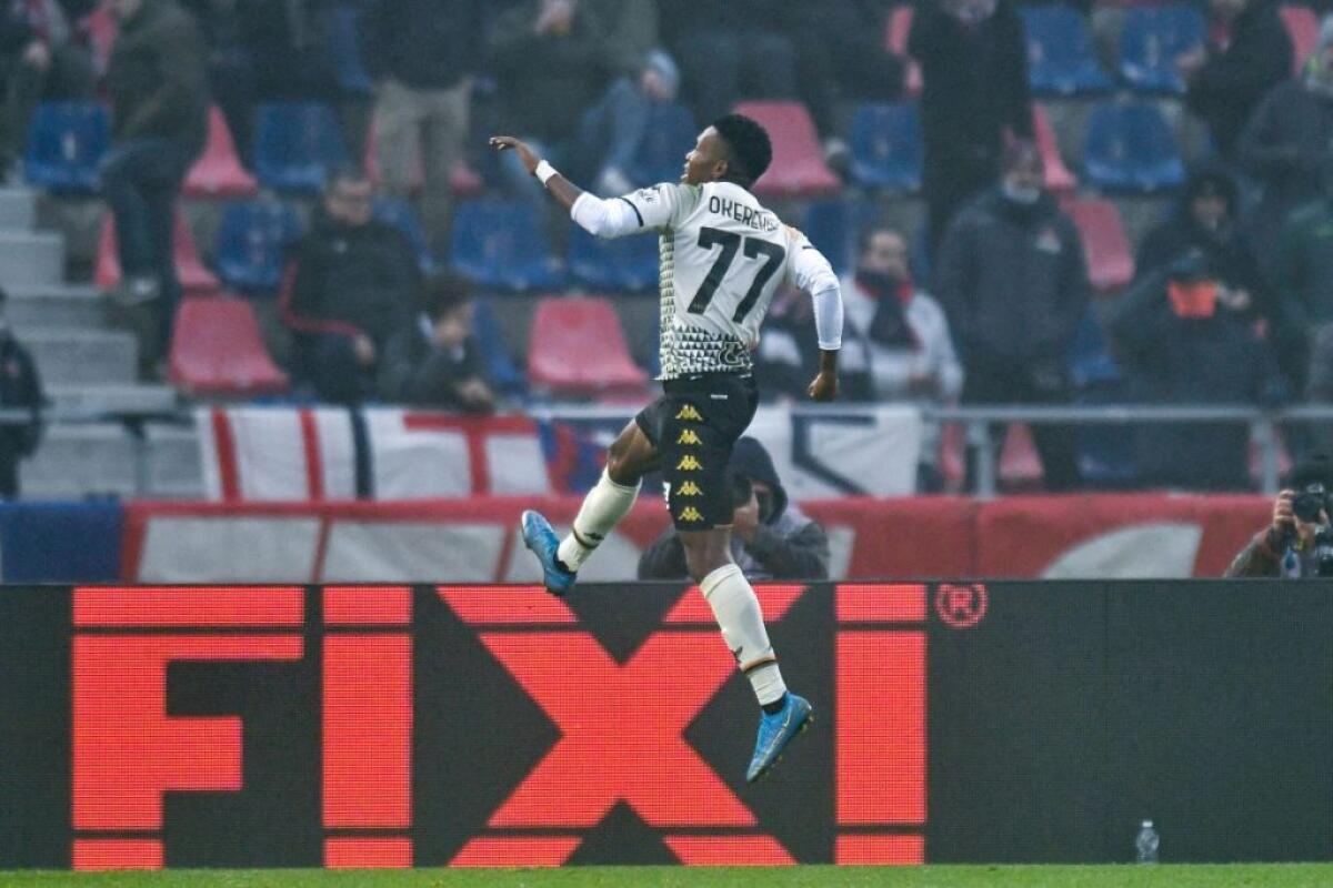 Il Venezia vince 1-0 a Bologna, decide Okereke - 