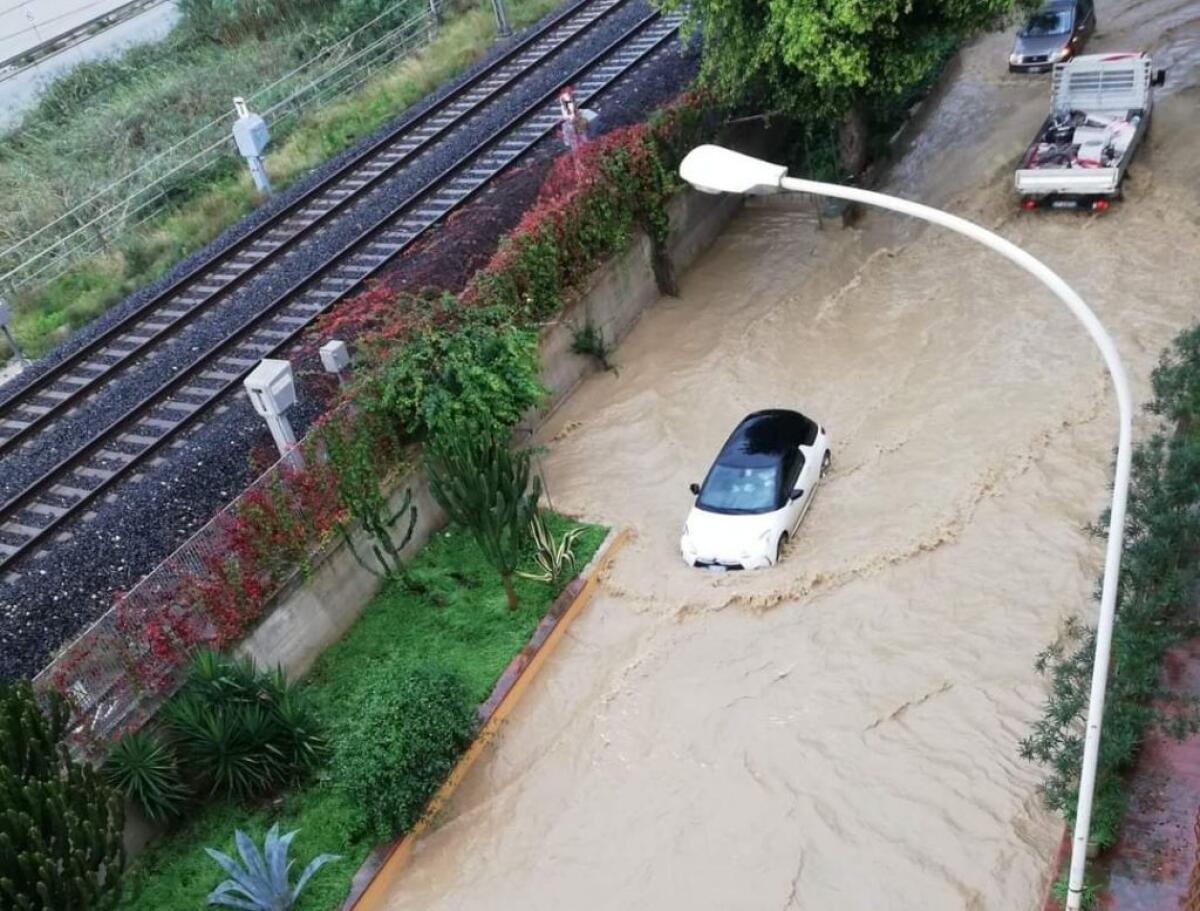 Torna il maltempo in Sicilia, nubifragi e tromba d’aria nel Palermitano - 