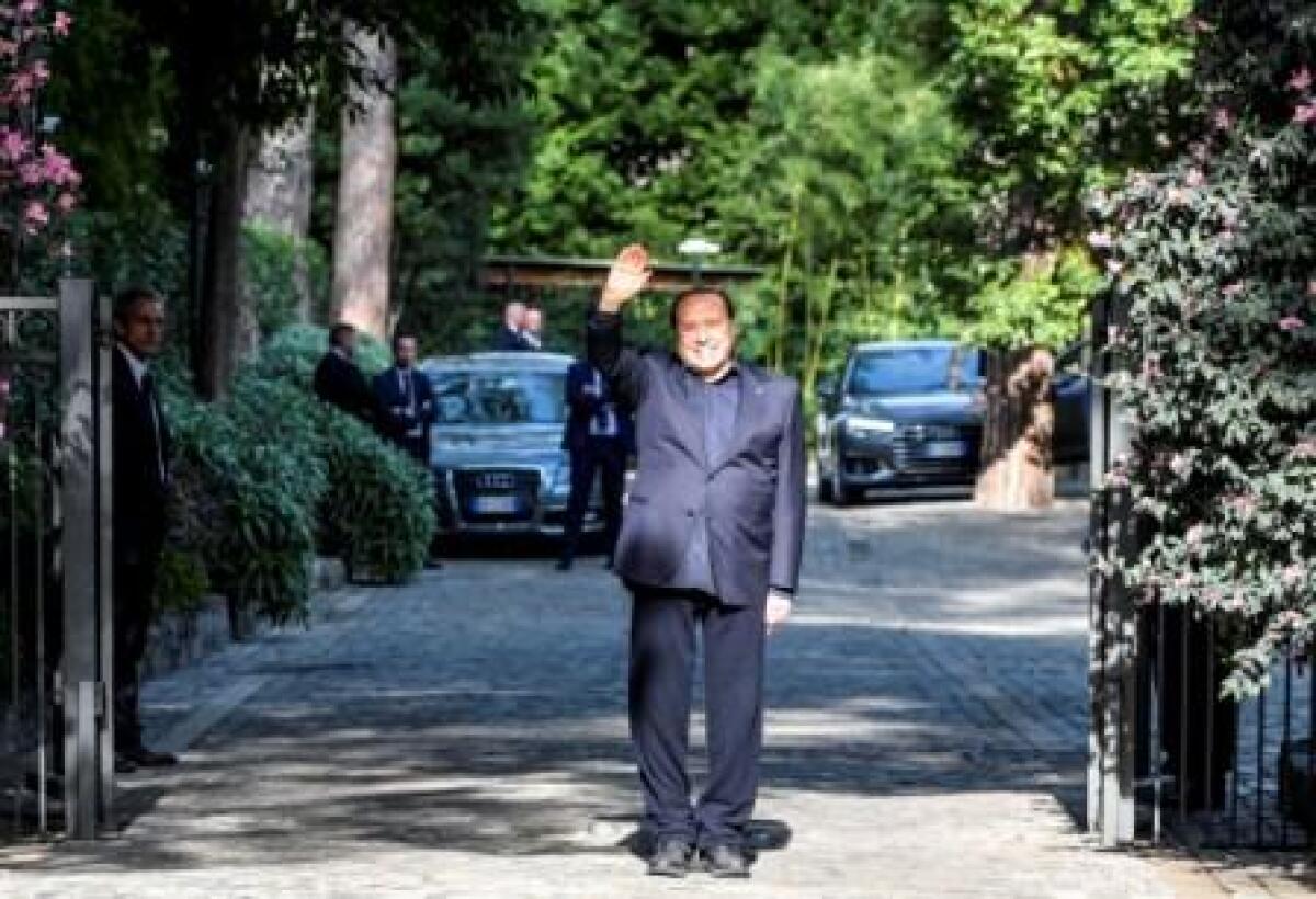 Berlusconi “Sì al Reddito di Cittadinanza, aiuta i poveri” - 