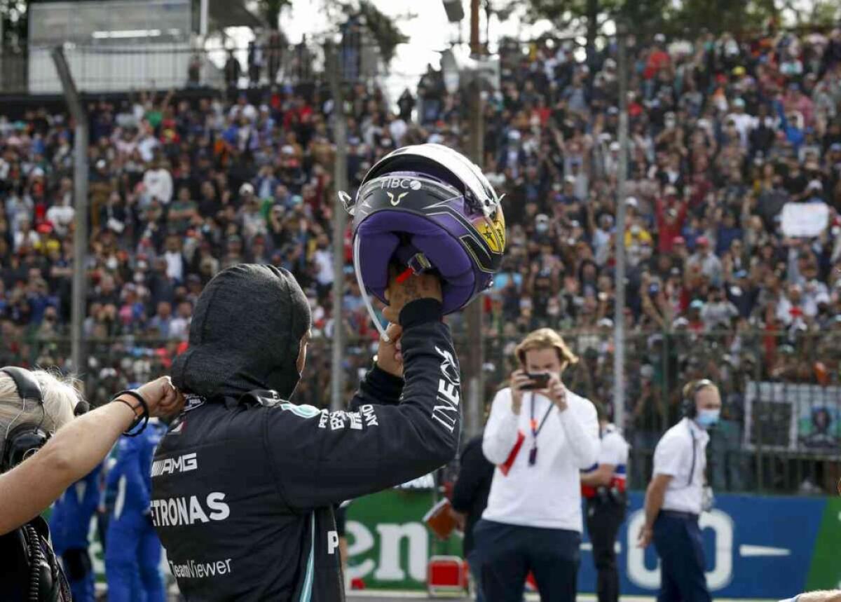 Show di Hamilton in Brasile, Verstappen chiude secondo - 