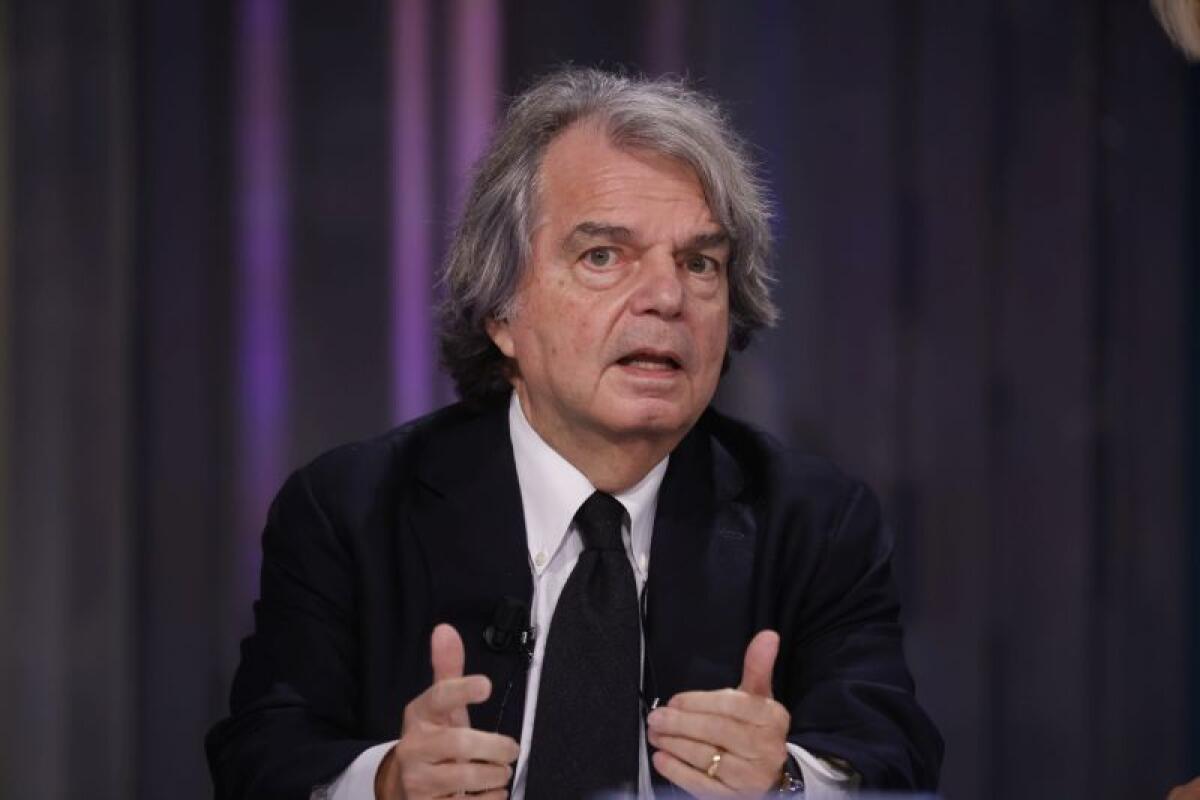Covid, Brunetta “Serve un super green pass, restrizioni per no vax” - 