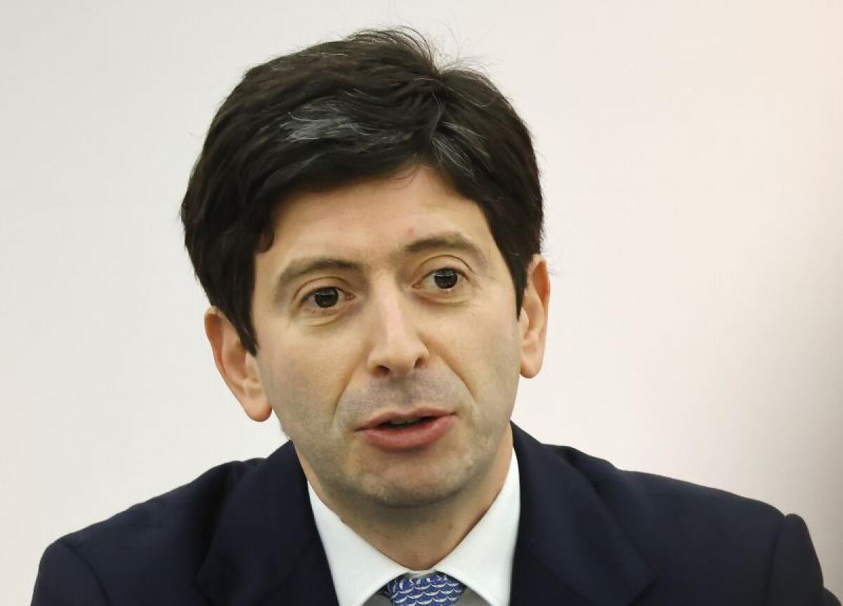 Covid, Speranza “Accelerare con richiami, superate 2 mln terze dosi” - 