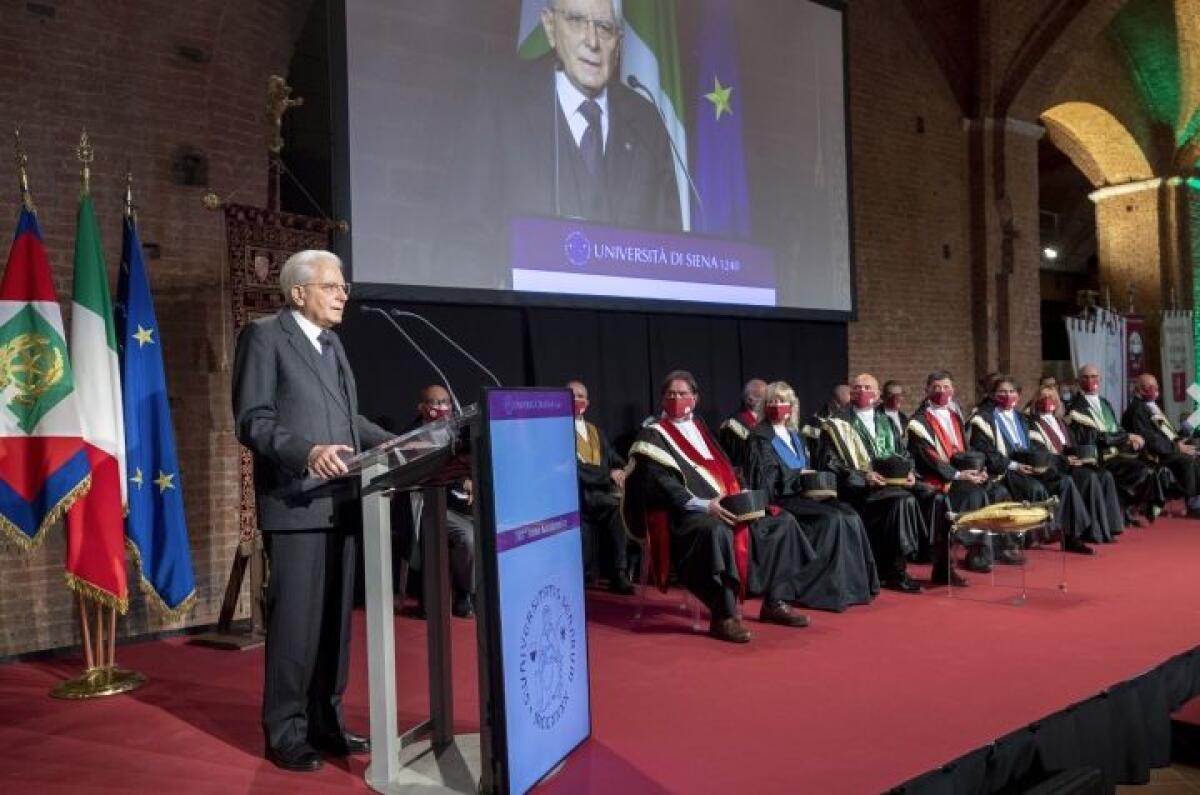 Migranti, Mattarella “Sconcertante quanto avviene ai confini Ue” - 