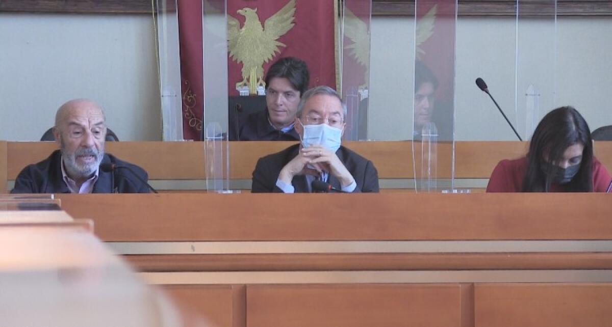 "Subito lavori alla Aldisio", confronto su scuole: "Per la Solito mutuo da 3 milioni" - All'incontro Greco, Costa, Gnoffo e Casciana
