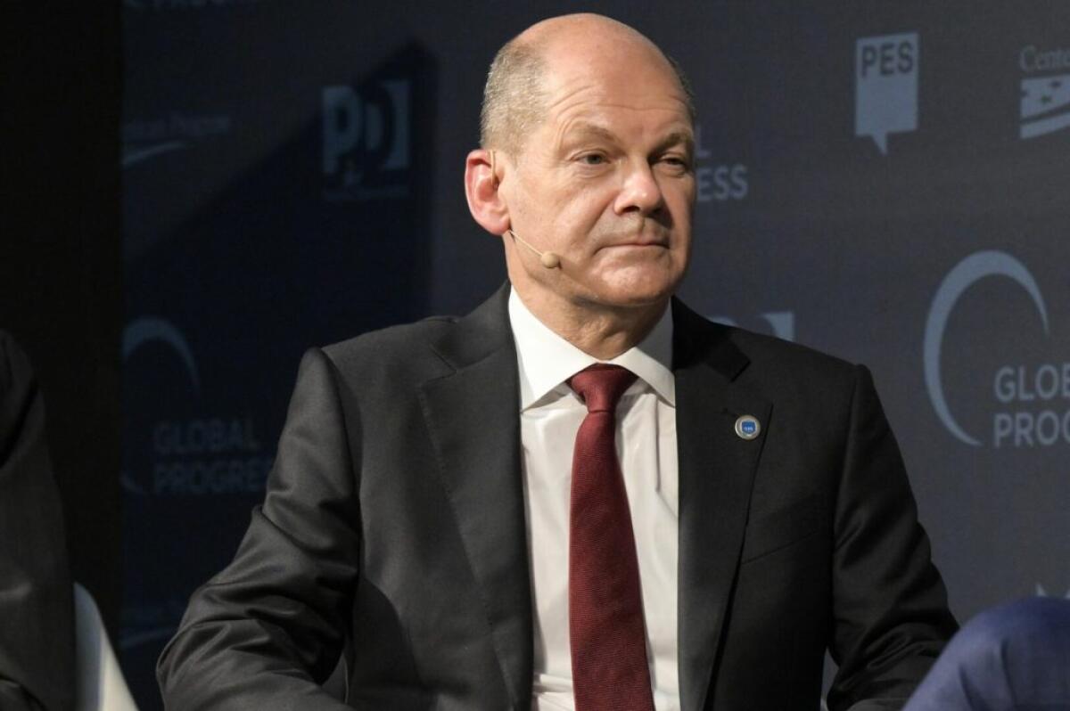 Scholz giura davanti al Bundestag, è il nuovo Cancelliere tedesco - 
