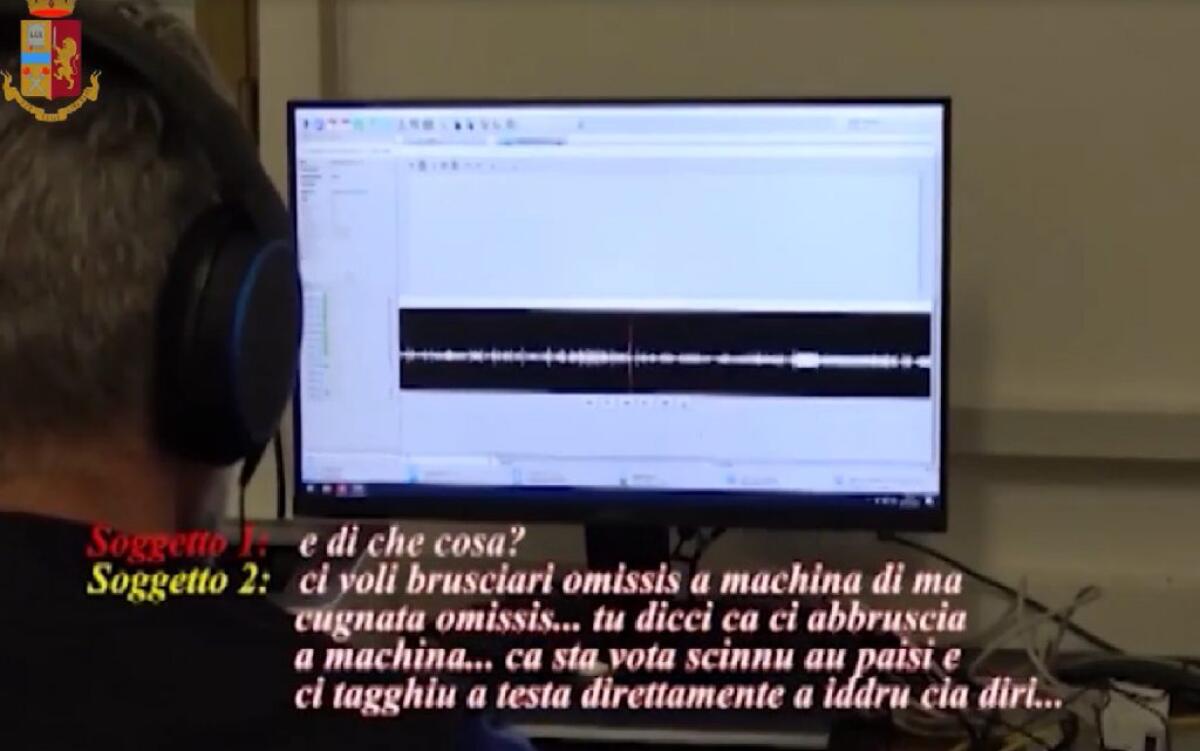 "Chiudi o ti taglio la testa", "Chiudi o ti uccidiamo", da pentito a nuovo estortore (video) - Gli indagati furono intercettati