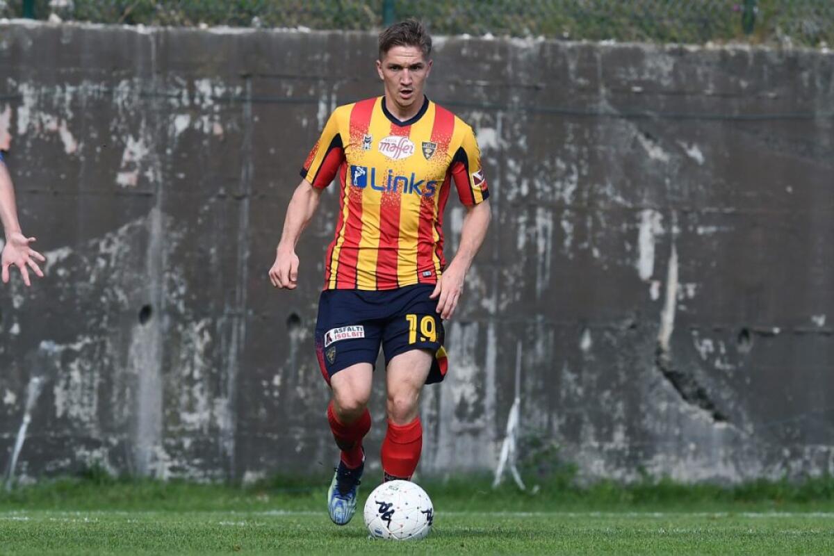 Lecce agli ottavi di Coppa Italia, 2-0 allo Spezia - 