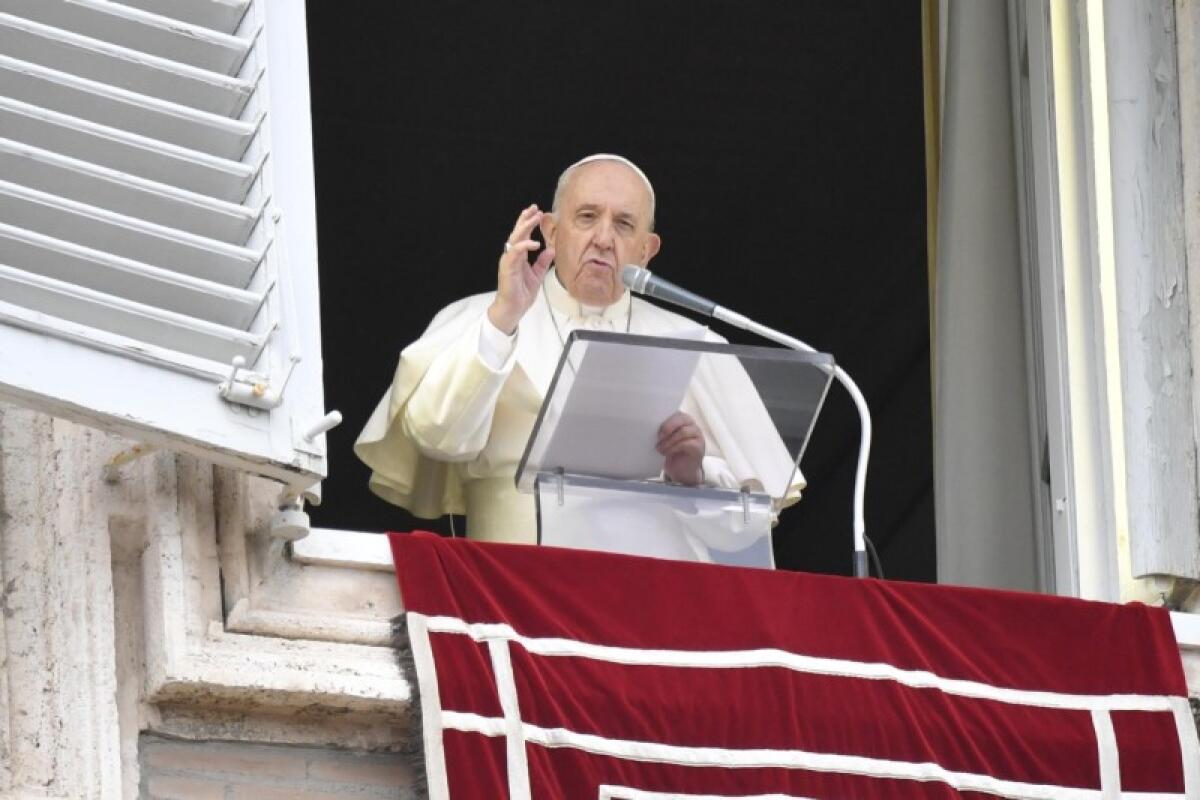 Papa “davanti a chi emigra non possiamo girarci dall’altra parte” - 