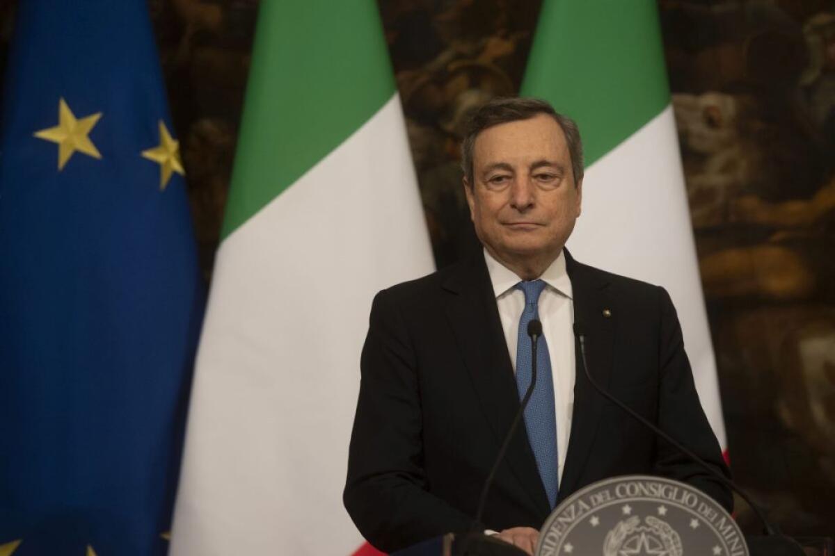 Draghi “Grazie ai vaccini siamo ripartiti, ma serve cautela” - 