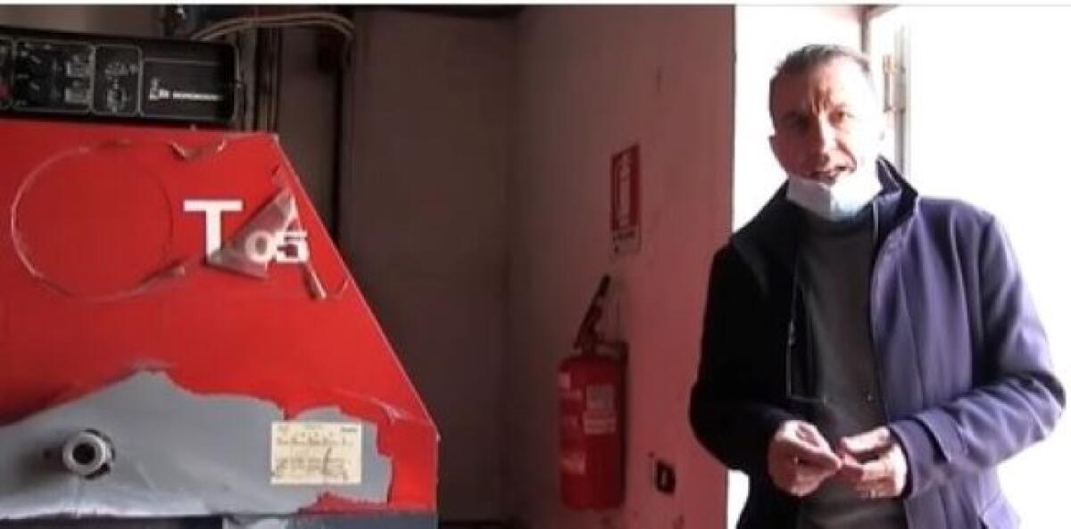 Caldaia fuori uso alla "Mattei", cinquecento alunni nel gelo delle classi - Il dirigente Trainiti