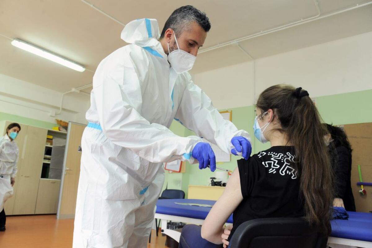 Covid, in Sicilia “dose booster” per gli over 16 - 