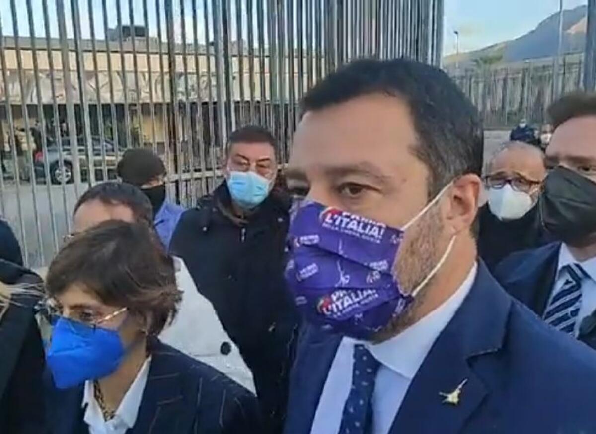 Salvini a Palermo per processo Open Arms “Siamo su Scherzi a Parte?” - 